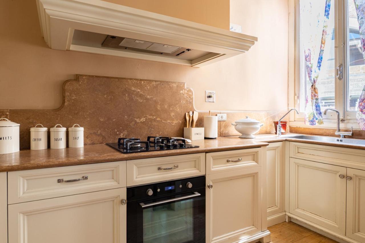 Central And Roomy Near The Station And Duomo - Homeunity Florencia Exterior foto
