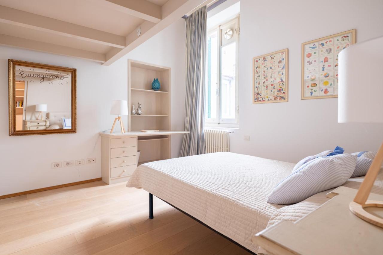 Central And Roomy Near The Station And Duomo - Homeunity Florencia Exterior foto