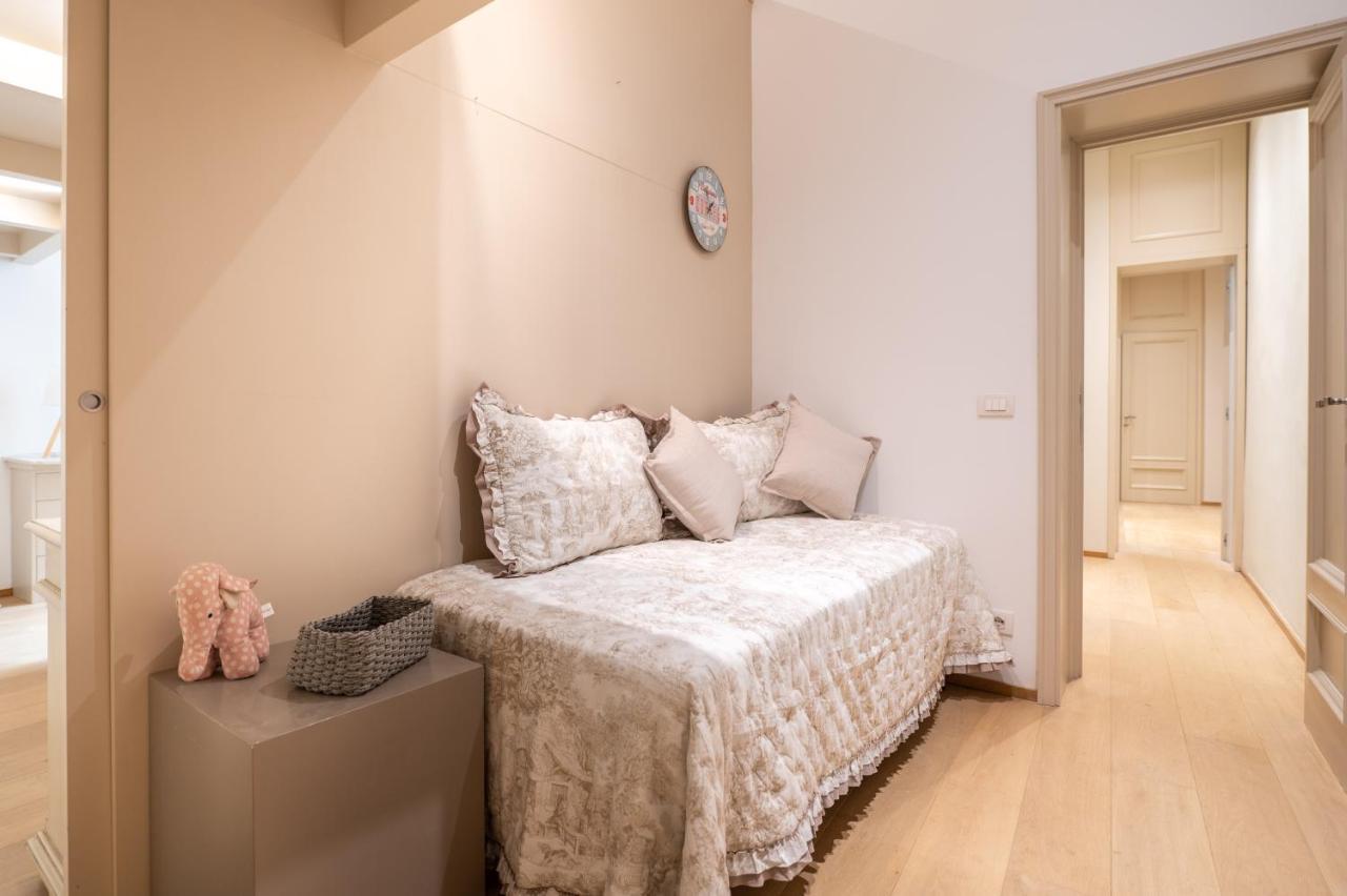 Central And Roomy Near The Station And Duomo - Homeunity Florencia Exterior foto